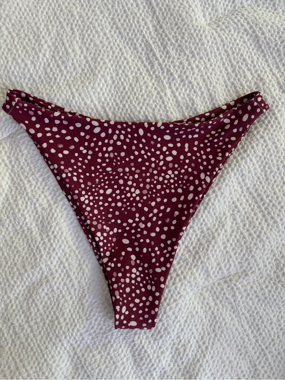 Skatie Lilo print Kelly Bottoms Size Large